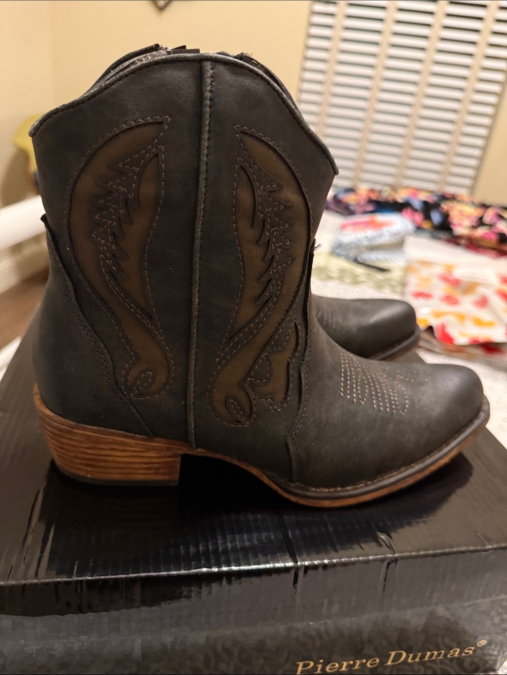 Pierre Dumas Black Western-Inspired Ankle Booties- Easily fits 7.5